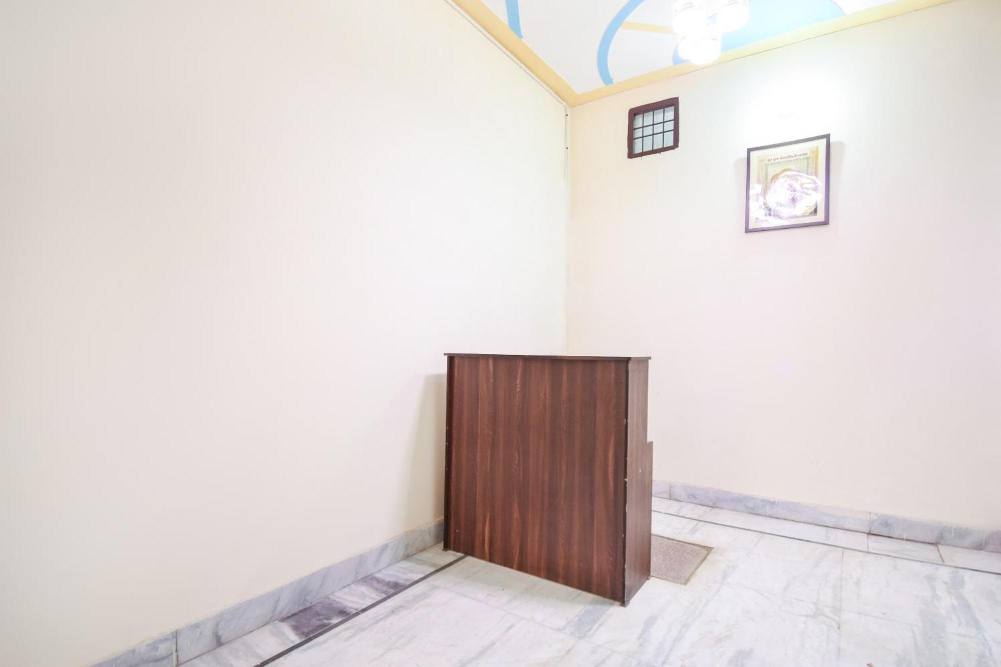 Landran Hotel O Hc Residency מראה חיצוני תמונה