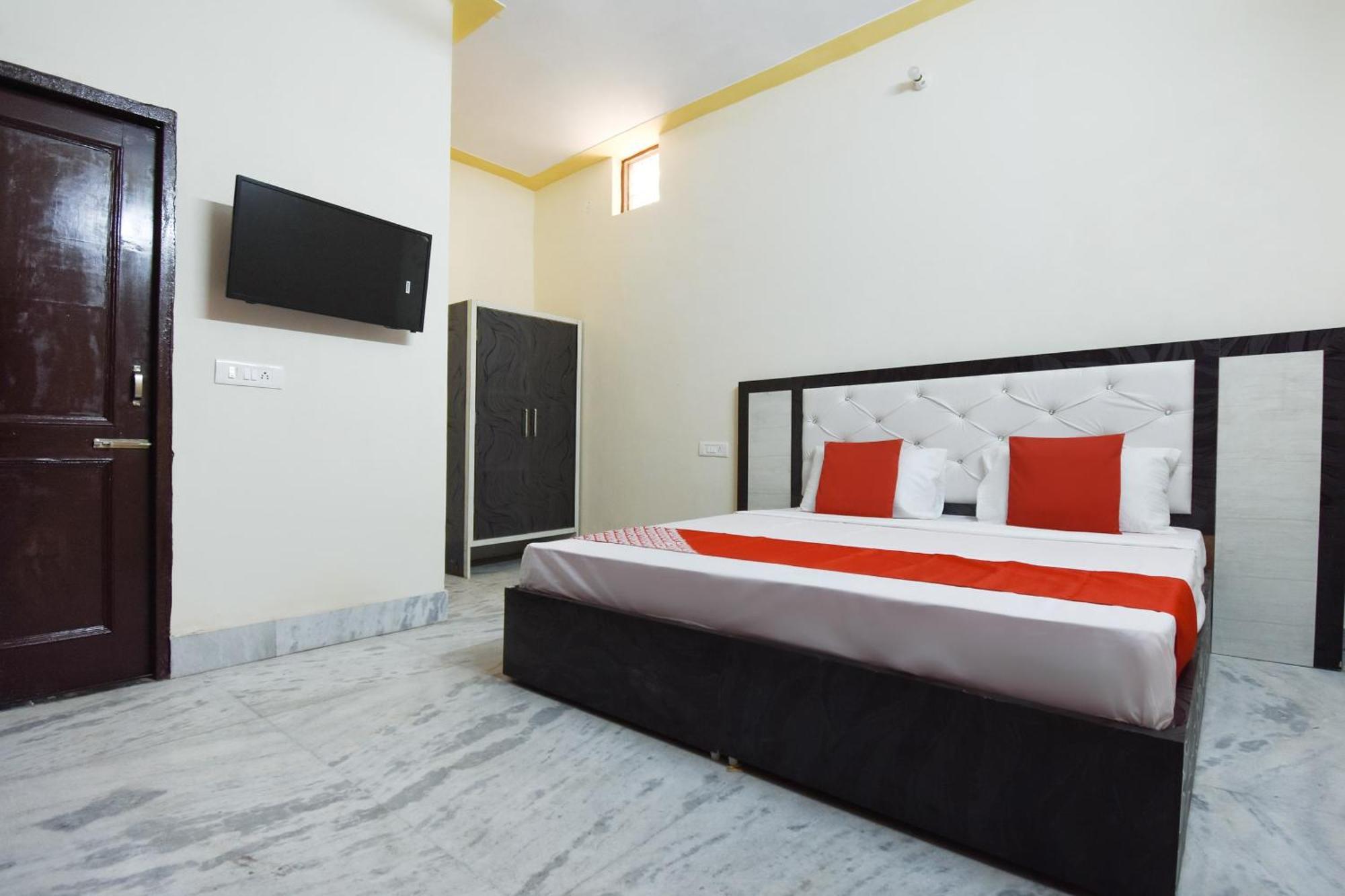 Landran Hotel O Hc Residency מראה חיצוני תמונה